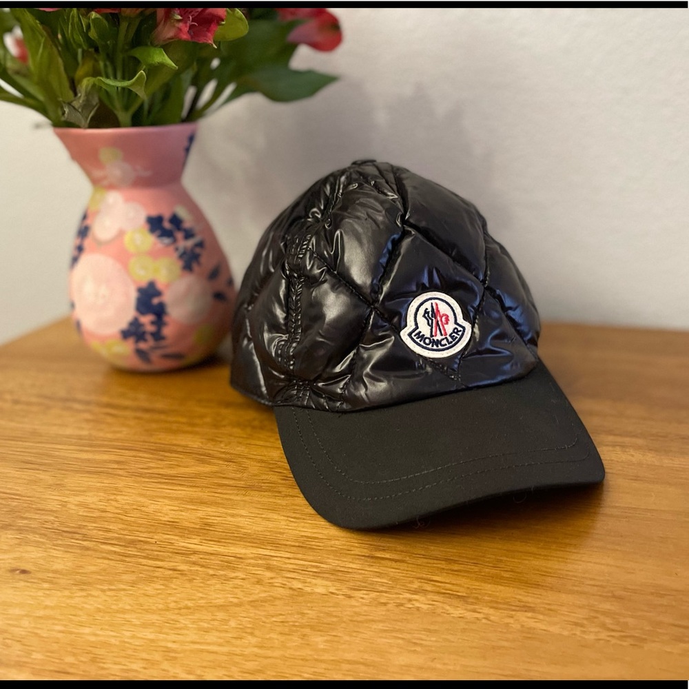 💯 Authentic RARE MONCLER Quilted Puffer Down Black Ball Cap Hat - Picture 4 of 15